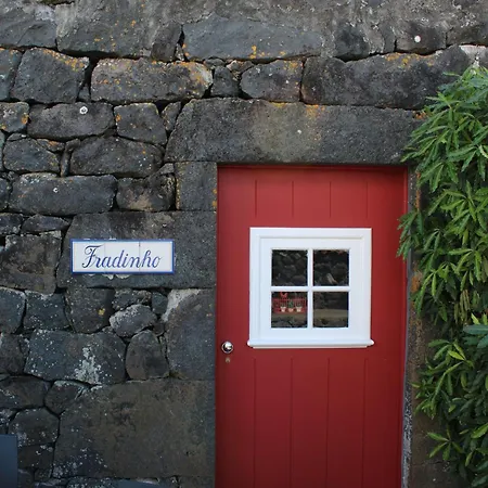 Aldeia Cagarras Country house